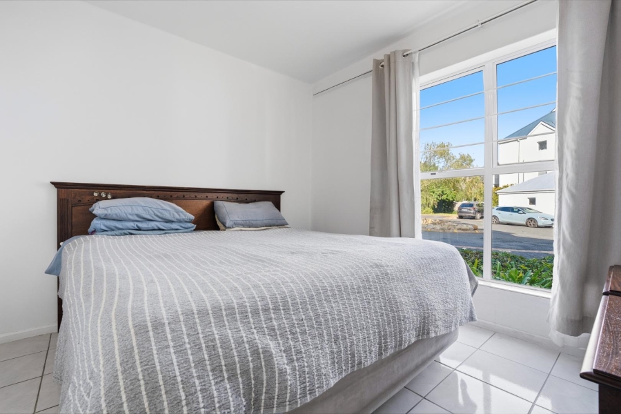 1 Bedroom Property for Sale in Beach Estate Western Cape